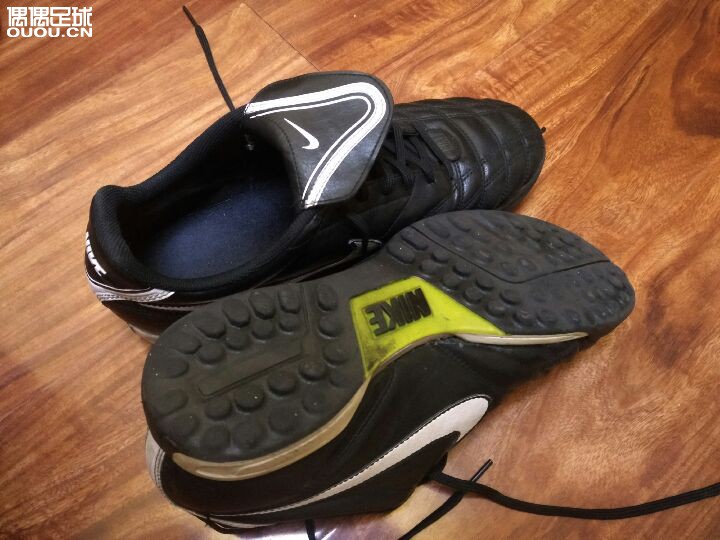 唠叨一下自己的球鞋。