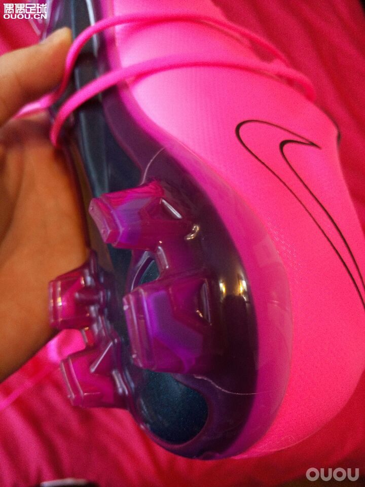 因为买的较白菜,我自己都怀疑自己的鉴别能力了,求各位大神帮忙鉴定一下是否正品,小弟感激不尽!