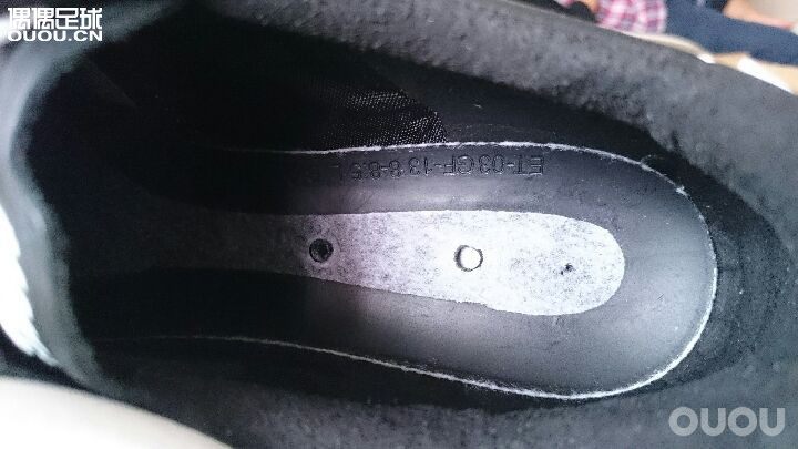 请大神鉴定:NIKE The Premier SE袋鼠皮限量款足球鞋 827140-011真假及价格,谢谢!