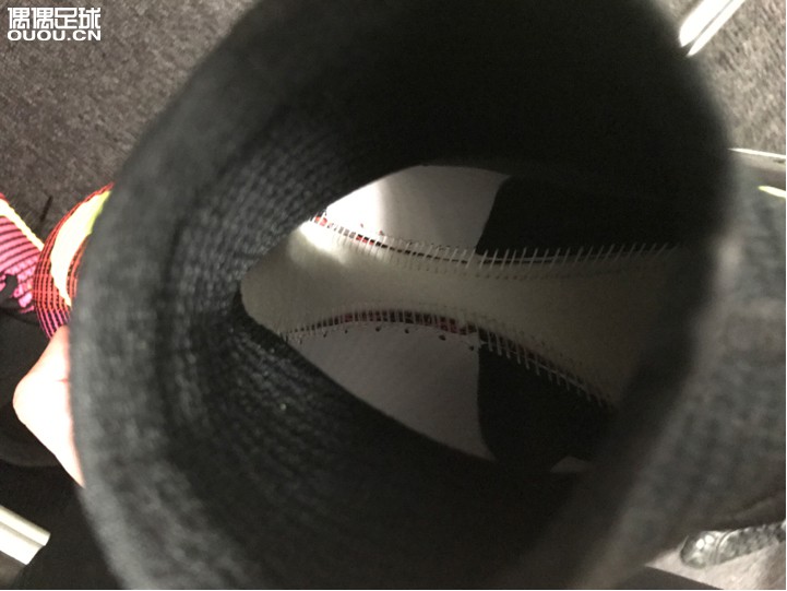 SF5 ag 意产 sample 串9 球员版1.仍然是你熟悉的JP2702.与SF4相比不再偏大半码