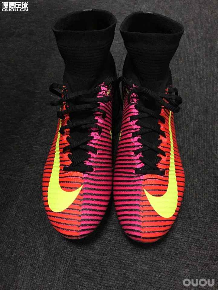 SF5 ag 意产 sample 串9 球员版1.仍然是你熟悉的JP2702.与SF4相比不再偏大半码