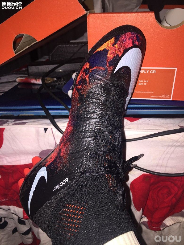 新入手两双顶级紧得不要不要的,请大神们指点