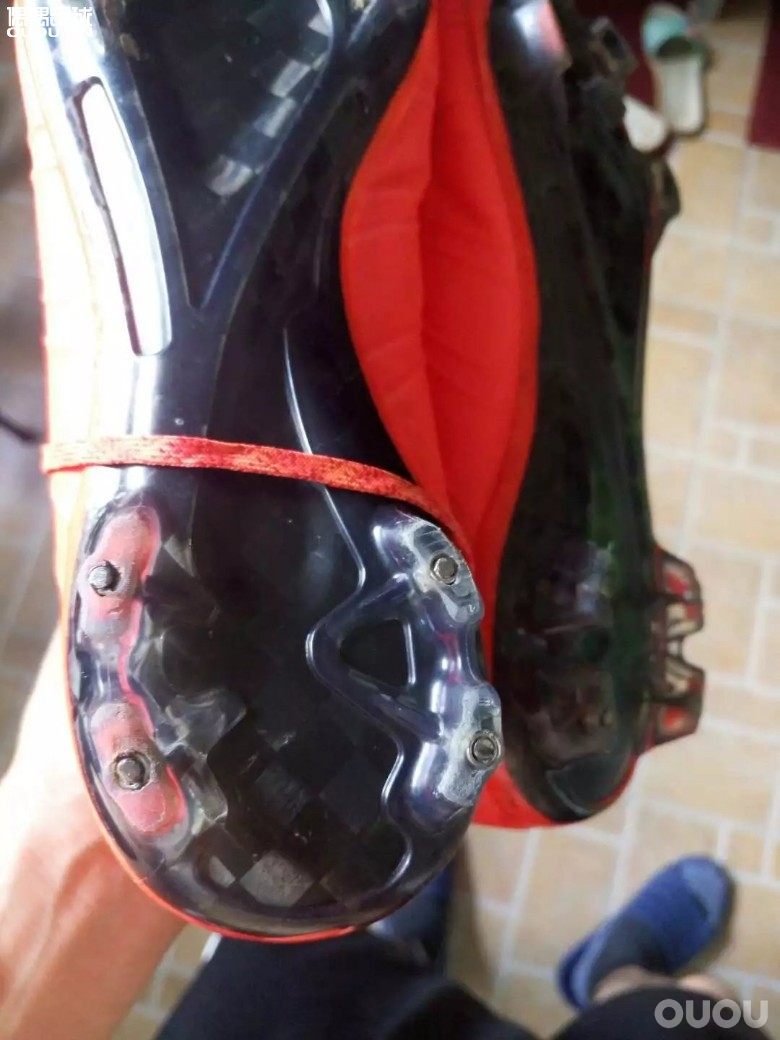 脆弱娇气的好鞋—-SF4