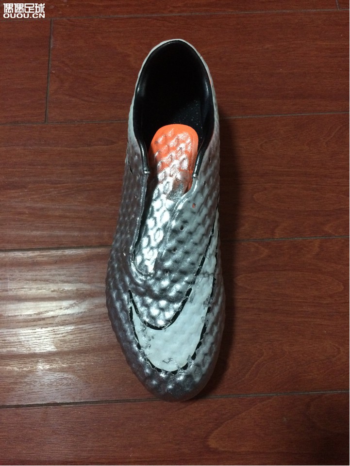 亲自DIY 毒蜂 银白面具 经过各种无情蹂躏 一点也不掉色 不裂纹 不掉粉 哈哈哈