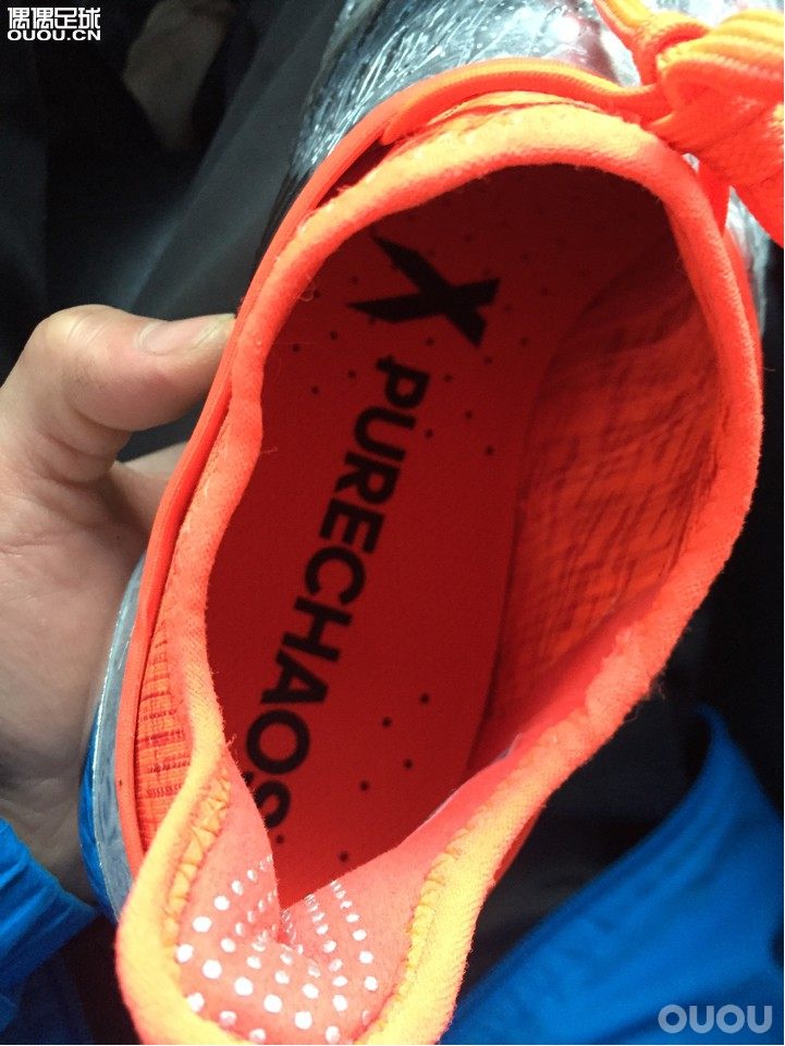 迟迟入手得欧洲杯配色。