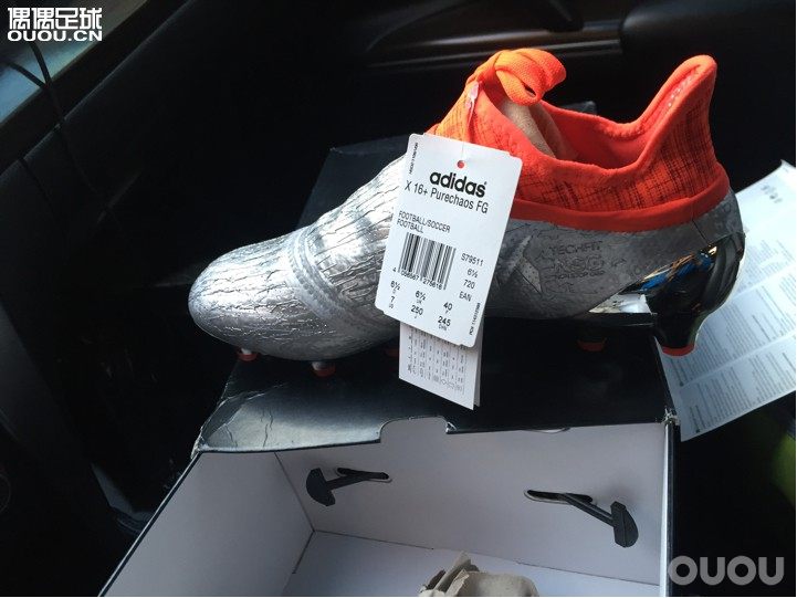 迟迟入手得欧洲杯配色。