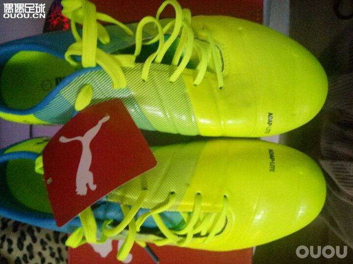 问一下彪马足球鞋evopower1.3 AG是不是正品啊?