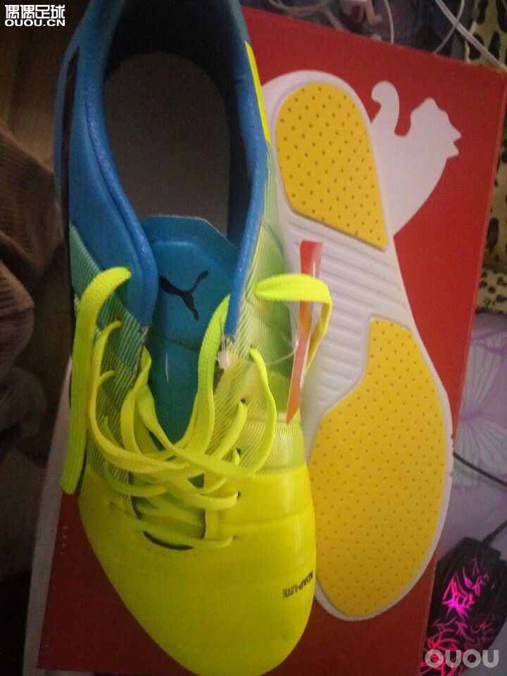 问一下彪马足球鞋evopower1.3 AG是不是正品啊?