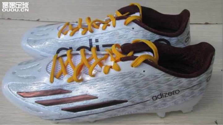 看看这是什么鞋,对Adidas太陌生!