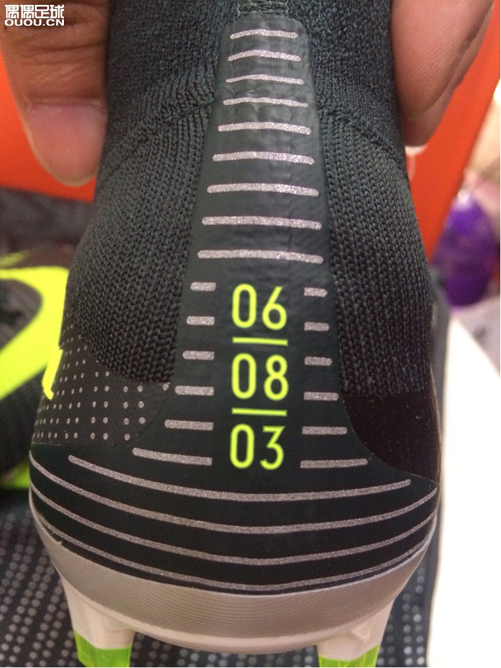 迟到的生日礼物!!老婆送的!