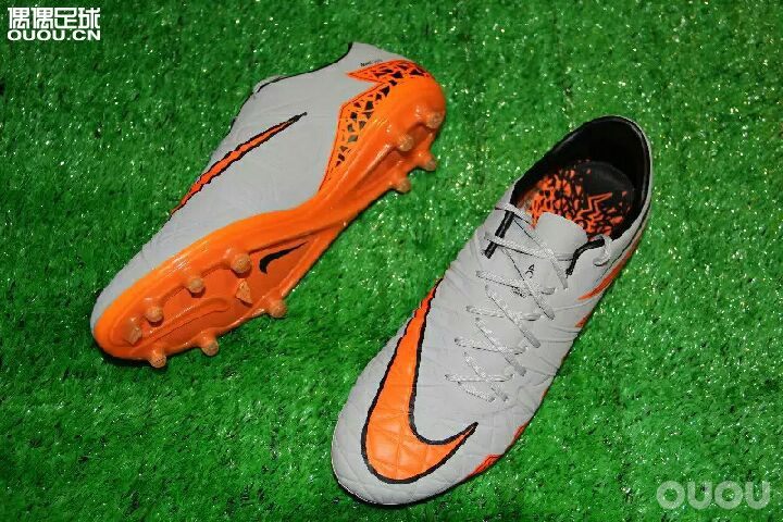 纠结啊,不知道选哪一双。。。