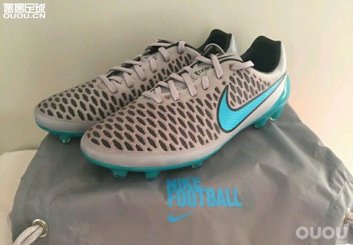 纠结啊,不知道选哪一双。。。