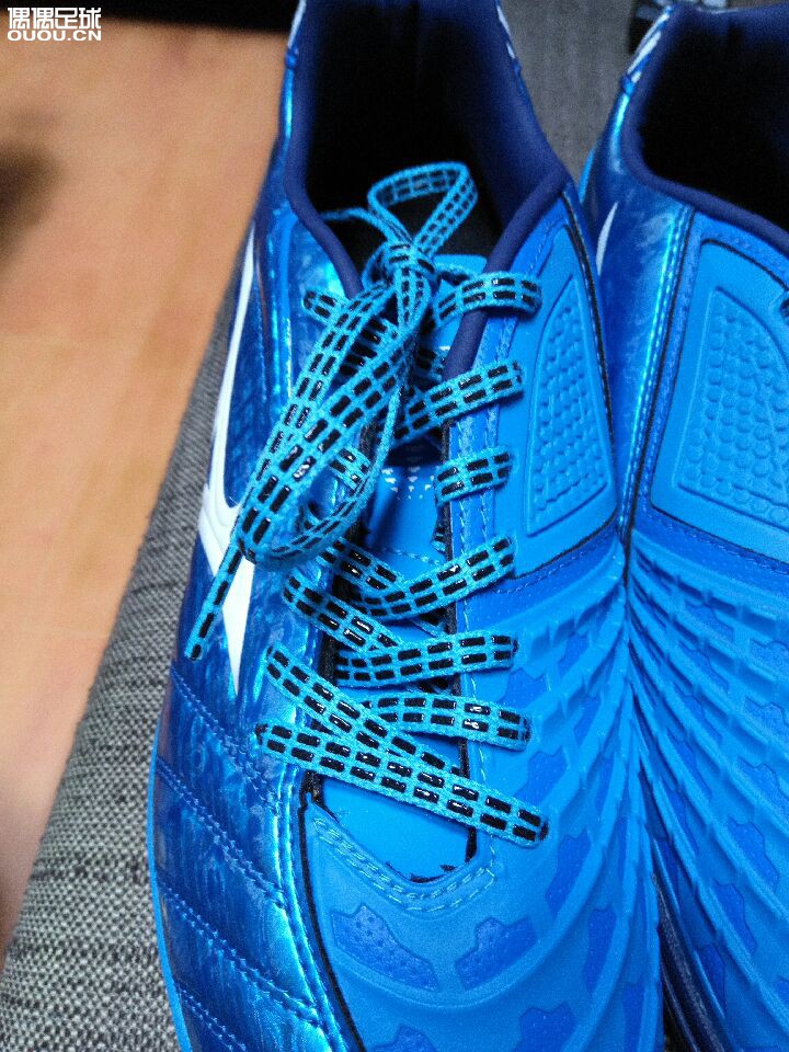 阿富汗的小盆友穿着塑料袋球衣都要踢球,我们有什么理由去懒惰呢?减肥坚持就是胜利!