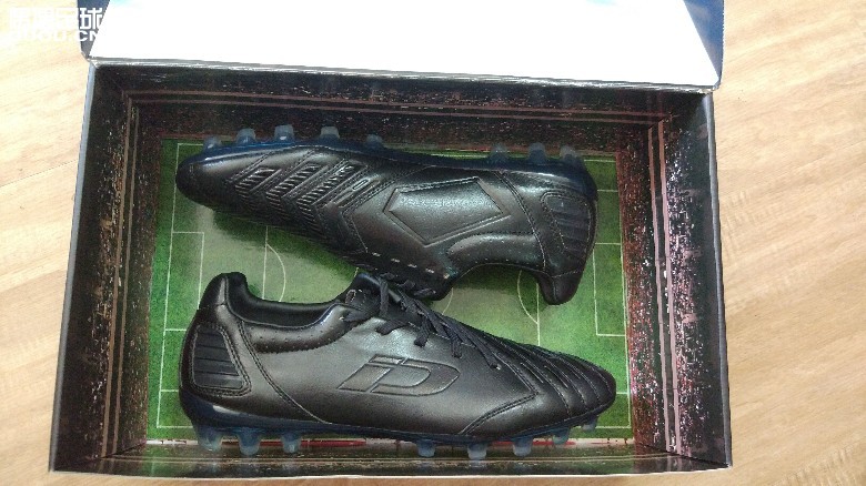 2017第一炮!纯色还是有特别的感觉