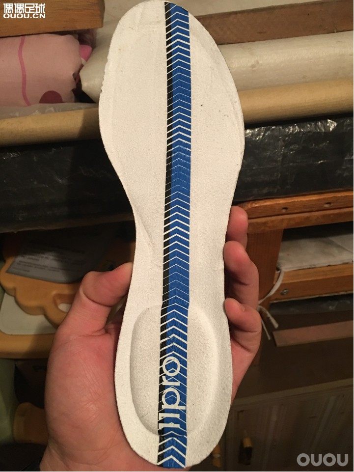 老哥们给鉴定双鞋吧,11pro,ag