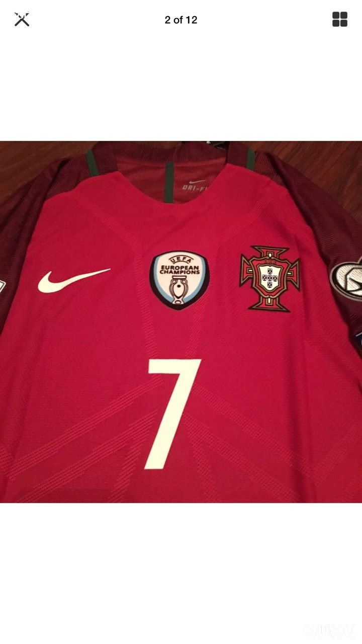 求大神鉴定一下这件葡萄牙球员版的真假