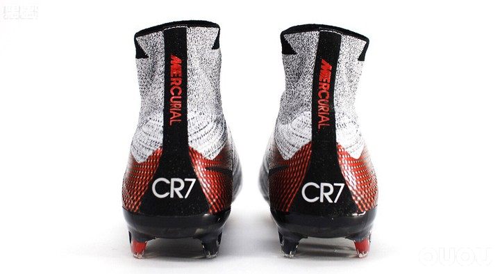 这鞋怎么样啊?觉得很漂亮,想入一双,有没有大神比较懂得给一些建议,谢谢了!