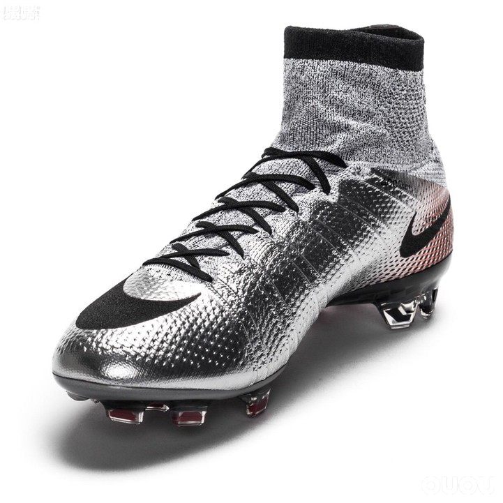 这鞋怎么样啊?觉得很漂亮,想入一双,有没有大神比较懂得给一些建议,谢谢了!