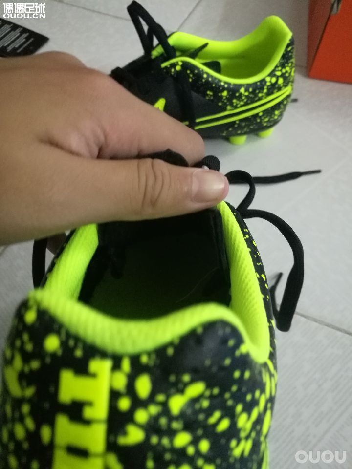 刚入手的耐克传奇系列,价格比较诚实,请各位大神看看是不是正品。