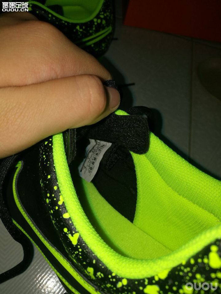 刚入手的耐克传奇系列,价格比较诚实,请各位大神看看是不是正品。