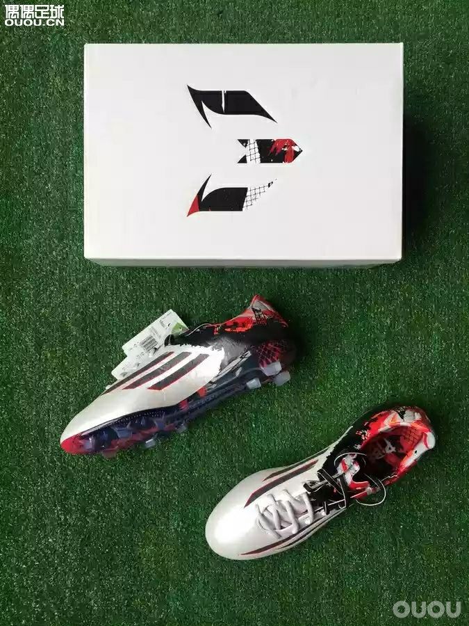 f50以及梅西款, x15.1,刺客10次顶级,这几款哪个更舒服,鞋面跟软?