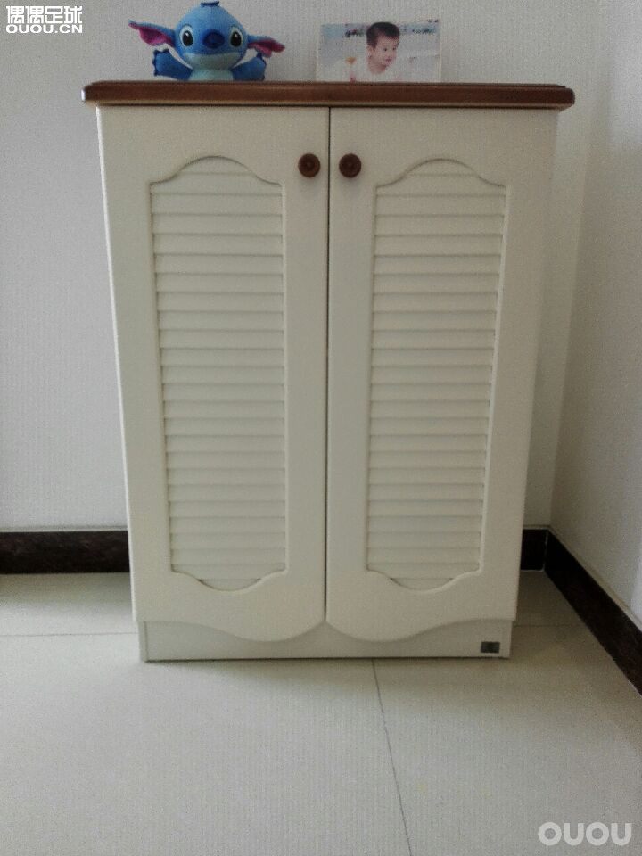 晒一下新添的专用鞋柜,多谢老婆批准。