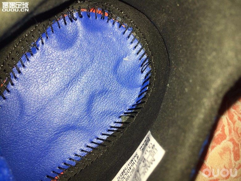 刚刚在某宝入手的messi,求鉴定