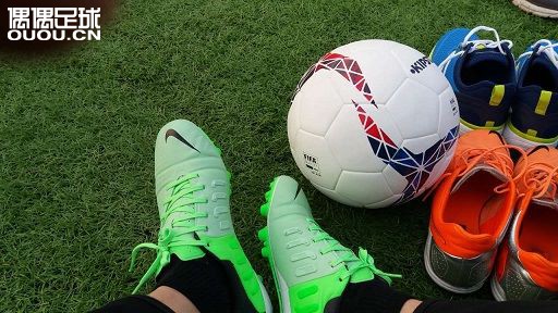 走到哪里,我就能踢到哪里–青岛首次踢球记