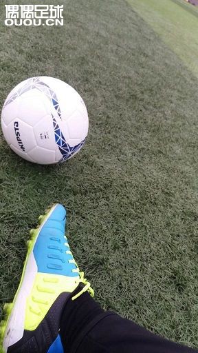 走到哪里,我就能踢到哪里–青岛首次踢球记