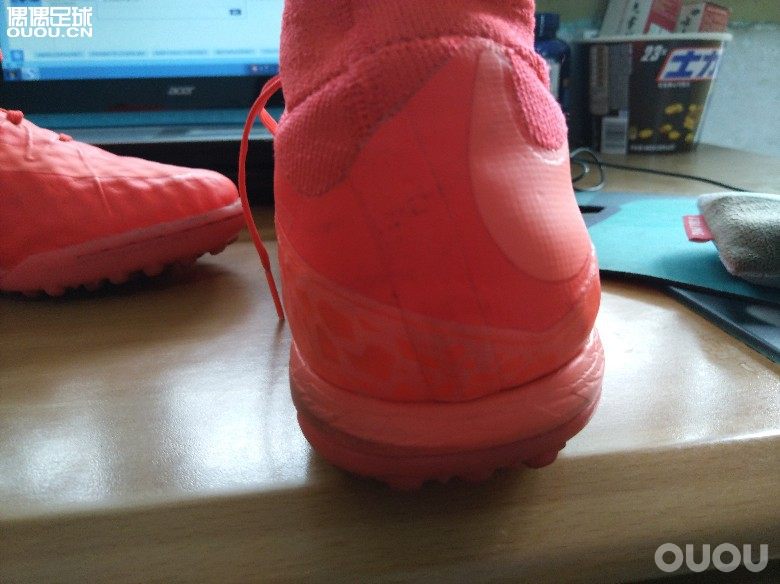 闲鱼收到毒蜂2.5超顶tf,求论坛大神帮忙鉴定