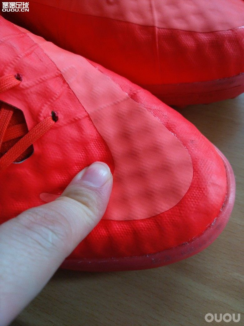 闲鱼收到毒蜂2.5超顶tf,求论坛大神帮忙鉴定