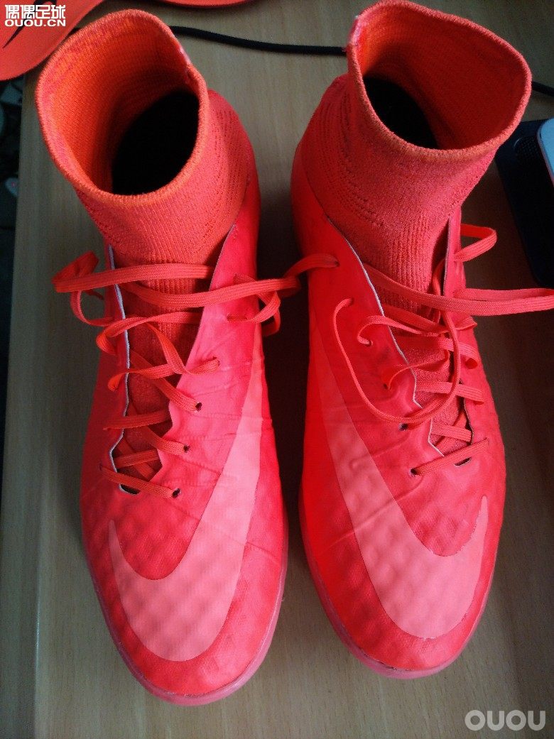 闲鱼收到毒蜂2.5超顶tf,求论坛大神帮忙鉴定