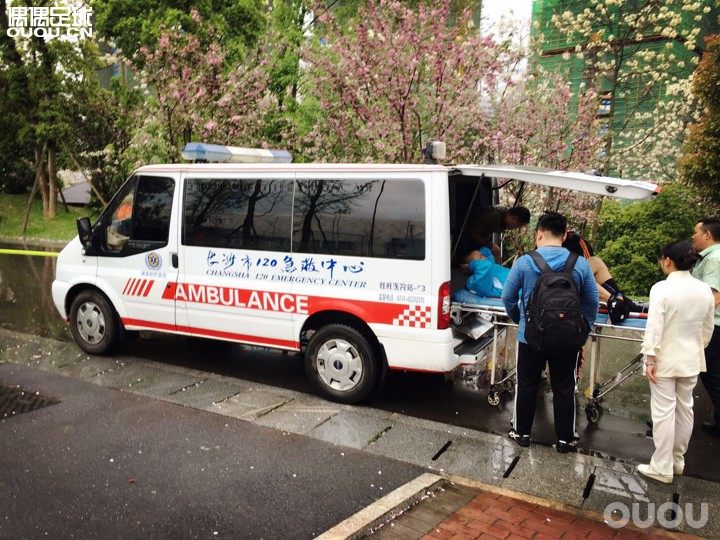 下周马上带孩子们打比赛啦…在这之前的长沙百尚的新赛季也开始了.今天第一场比赛有惊无险的赢下