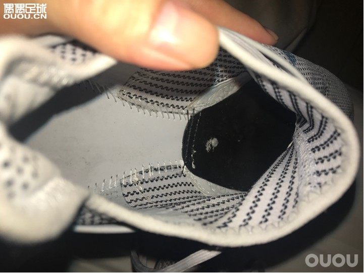 上了偶偶之后…就不停的看各种鞋,总是忍不住手,最近连厂货都买上了,不懂,求大神看看。