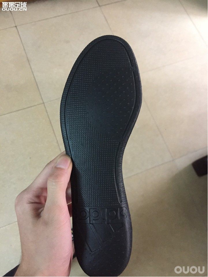 入手一双厂货X17+能量黄