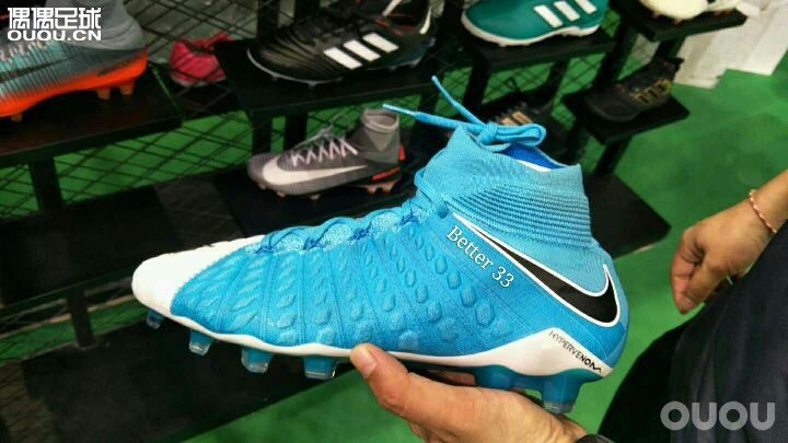 哈哈哈哈!明天小三儿就回来咯 想想还有点小兴奋。【帮店主打个广告】义乌的老铁们以后有福了。