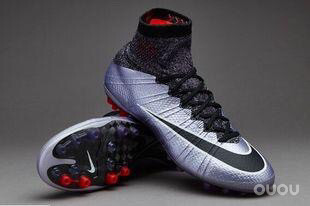 老铁们 小弟这脚能穿42码的刺客10超顶吗