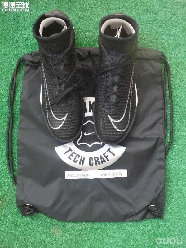 穿过的大神推荐一下,刺客10的和袋鼠皮的11。都是tf。