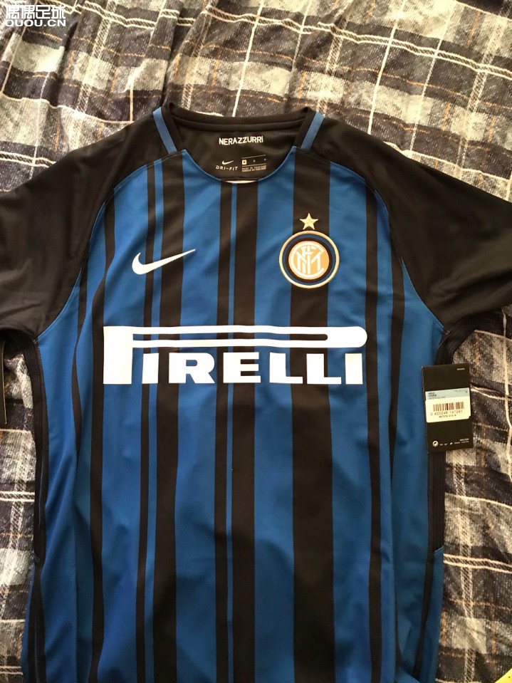 限量版罗纳尔多复刻版国际米兰球衣没什么人说啊