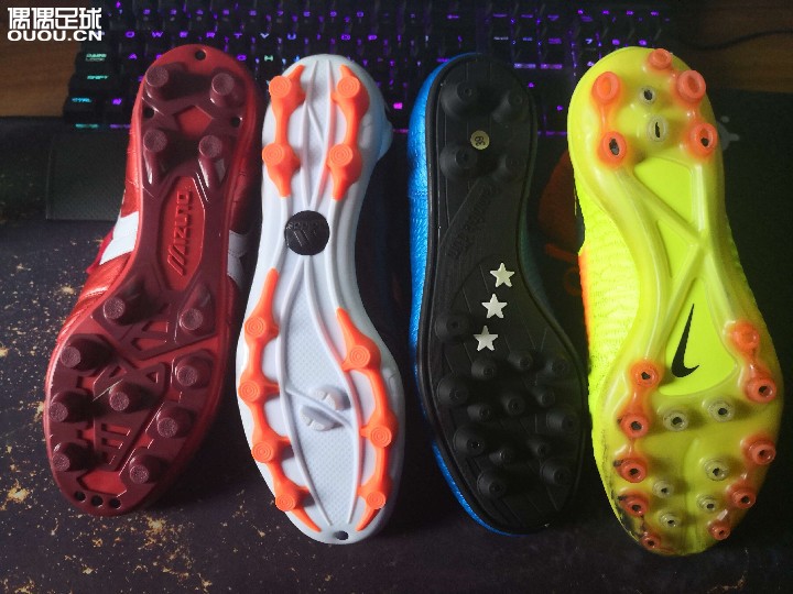 近日从PDS采购Pantofola d’Oro Lazzarini Canguro Pu FG,尺码坑啊