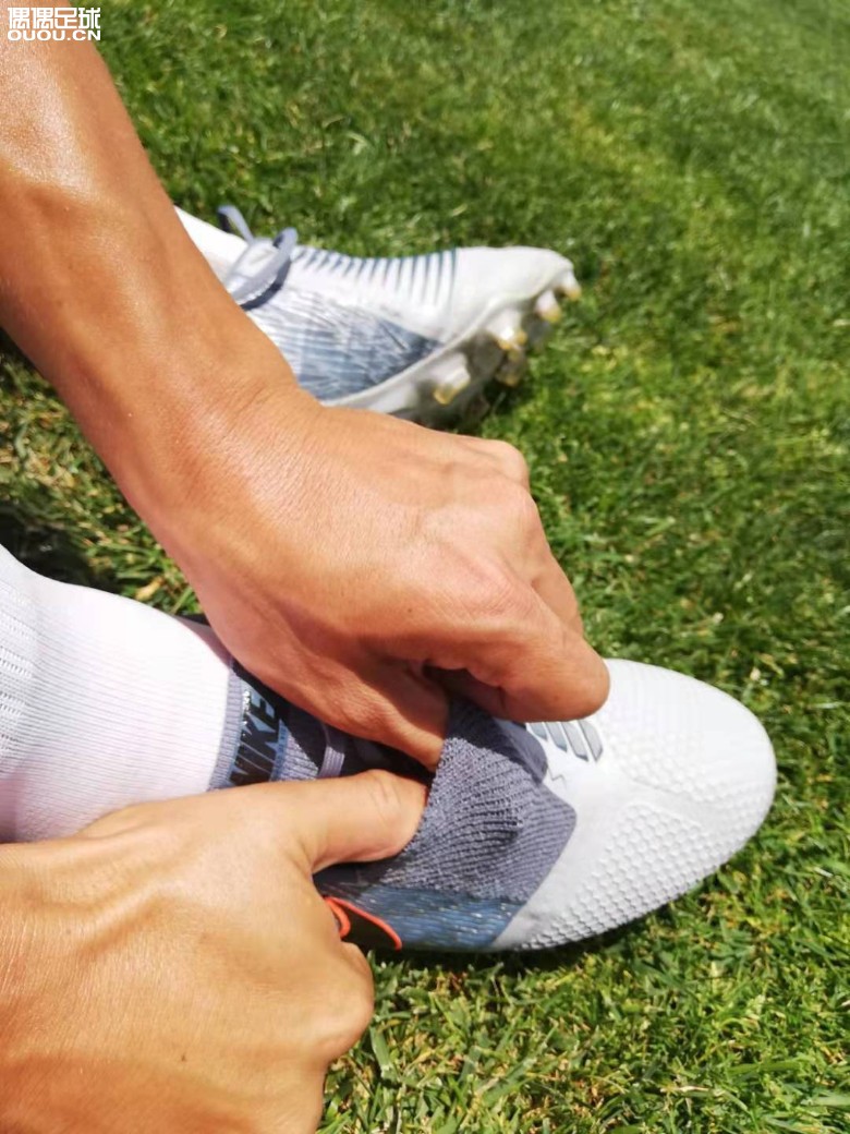 【偶偶第四十三次草根接力实战测评】第四棒:Nike Phantom VNM Elite FG: