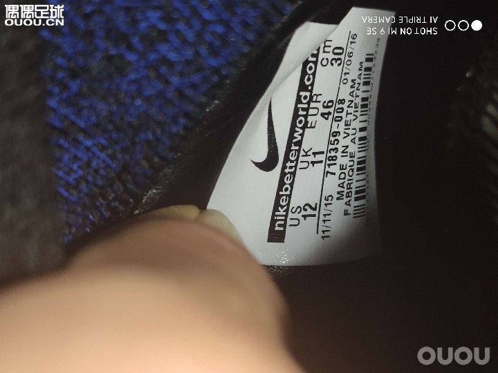 小胖家的,稳吗?(鞋面好硬,,,还有这袋子是啥?