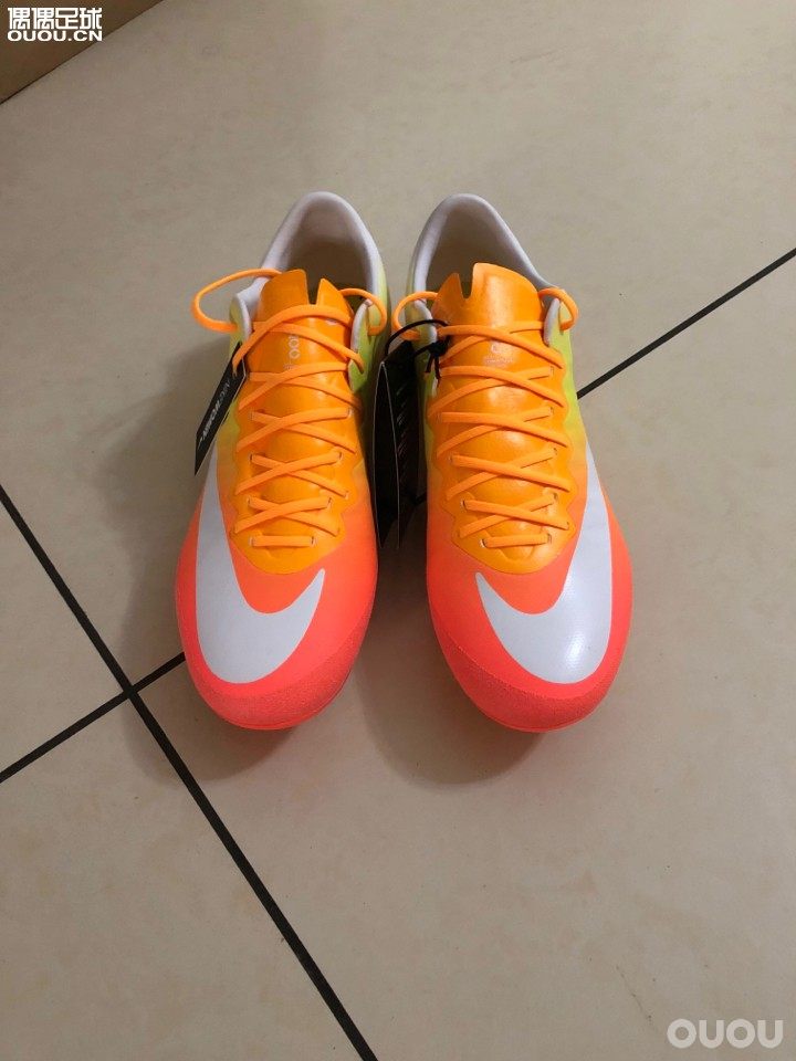 刚到新战靴,刺客10女款配色顶级ag!