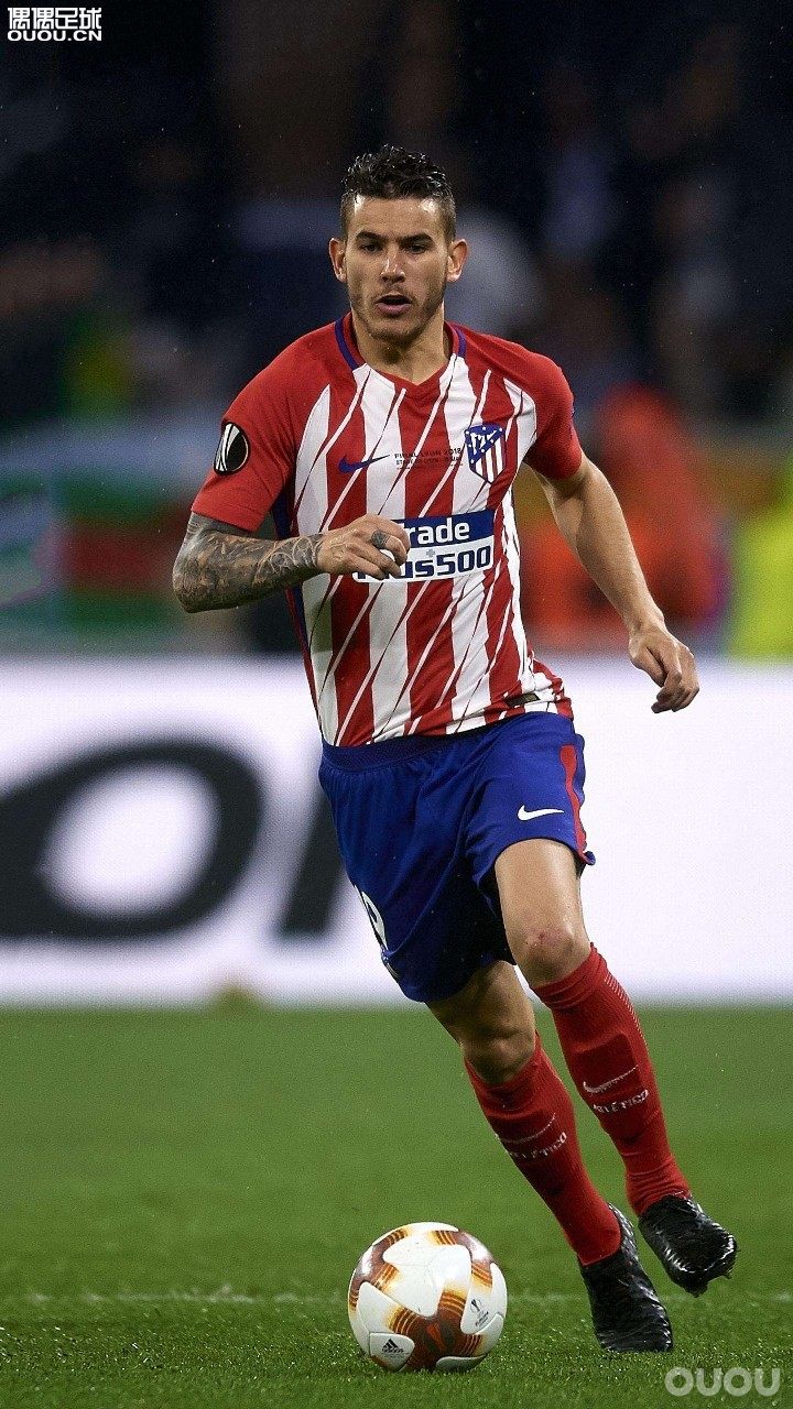 想问问穿过毒蜂3fg和刺客12的老铁们 尺码问题 刺客12穿42. 5 毒蜂3是不是也买42.