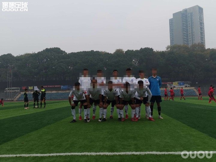 失踪人口冒个泡(其实是受伤了一直在养伤,上场都是被迫带伤)