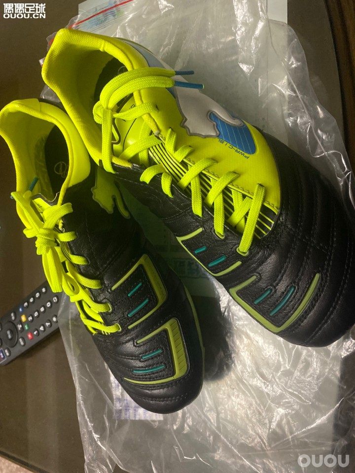 力量猫PUMA powercat 1.12sl 颜色分类黑色,鞋码JP255 超顶级袋鼠皮买来就踩过一次场