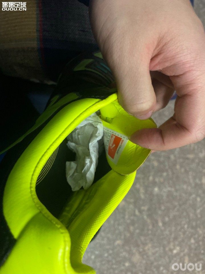 力量猫PUMA powercat 1.12sl 颜色分类黑色,鞋码JP255 超顶级袋鼠皮买来就踩过一次场