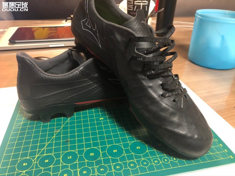 一步步从袋鼠皮转到人工材料。随便说说,顺便咨询一下superfly