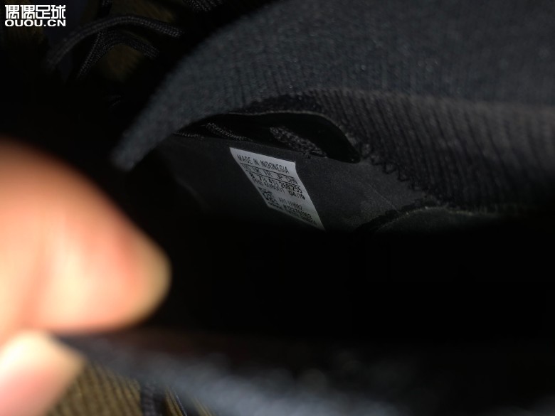 猎鹰19.1全黑请大家帮忙鉴定下哈