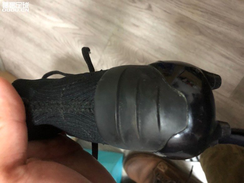 猎鹰19.1全黑请大家帮忙鉴定下哈